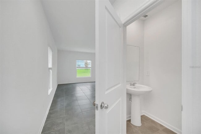 Photo - 1622 Reservoir Pl