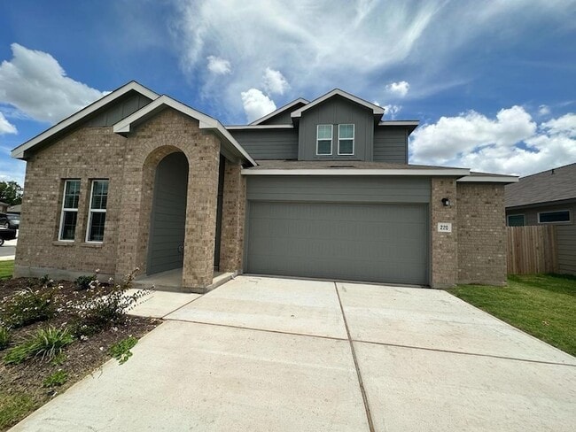 Building Photo - 220 River Rise Rd