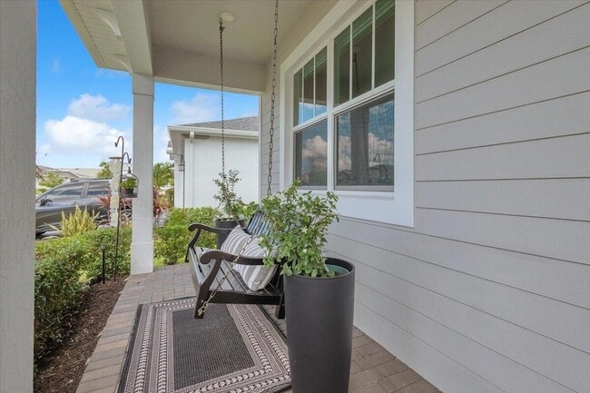 Photo - 14047 SW Safi Ter