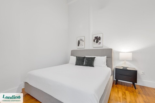 Photo - 31 Victor St Unit 214.1406444