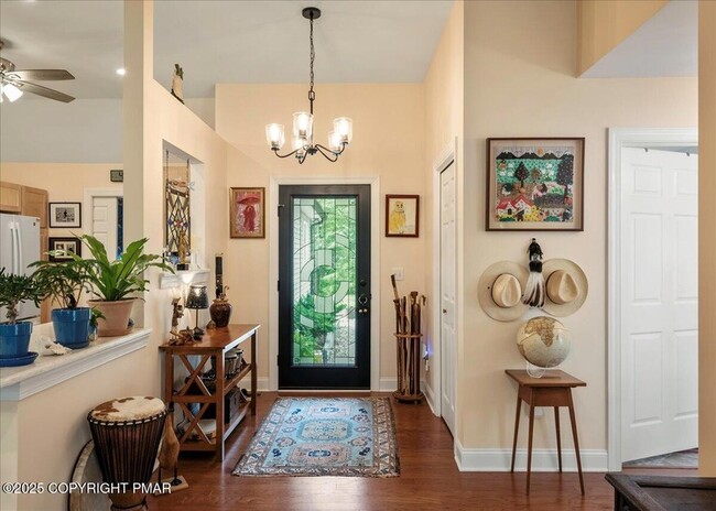 Photo - 4426 Skyline Dr