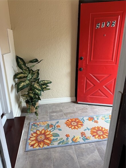 Photo - 5106 Jackson St Unit 1