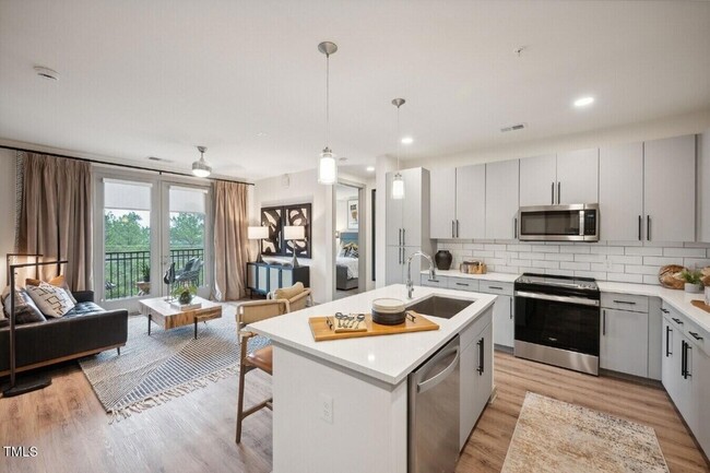 Photo - 5580 Farrington Rd Unit A2