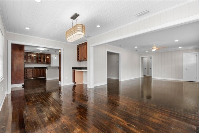 Photo - 2762 Hillcrest Rd