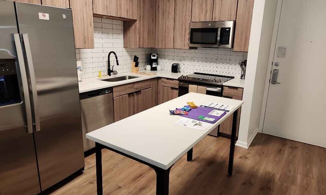 Photo - 3001 Esperanza Crossing Unit FL2-ID1031277P