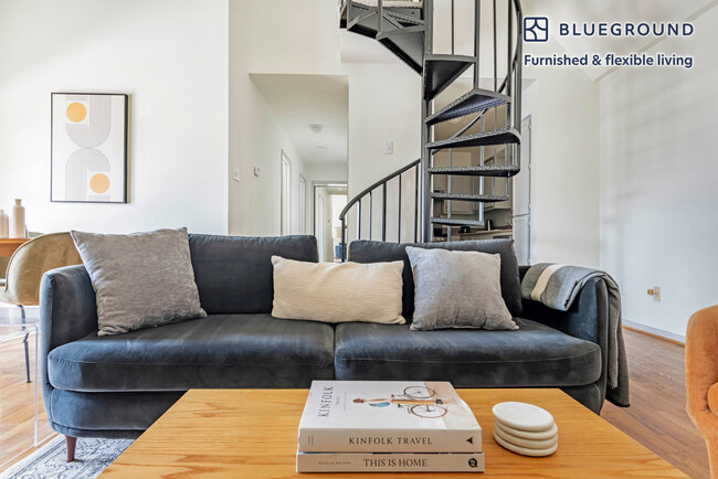 Photo - 301 E 4th St Unit FL3-ID340