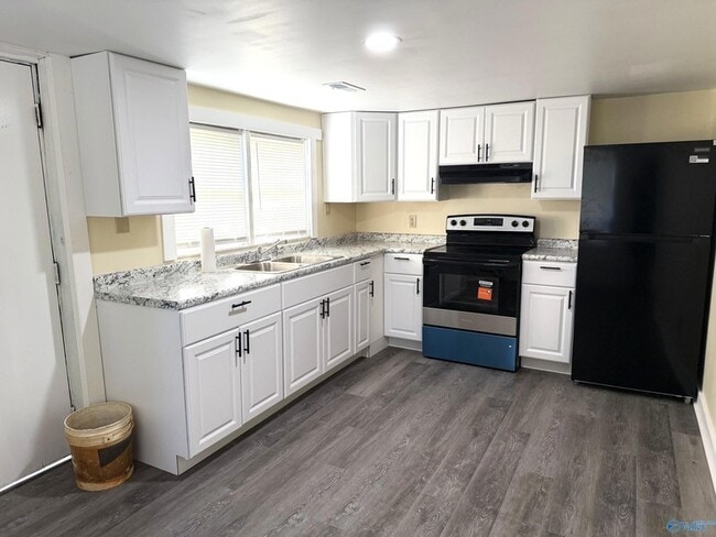 Photo - 2809 Garvin Rd NW