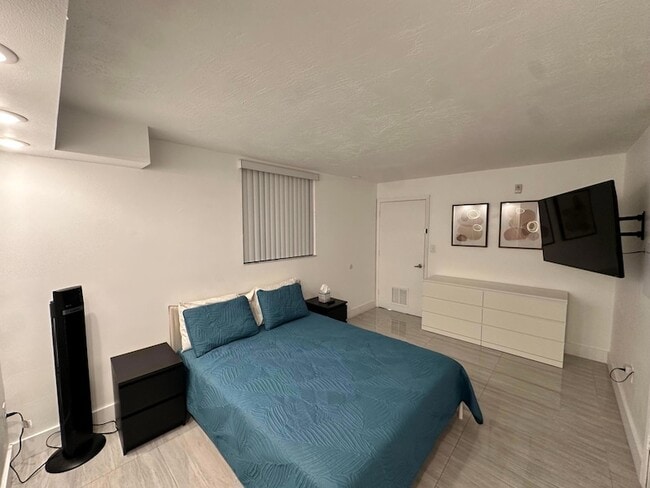 Photo - 102 SW 6th Ave Unit 206