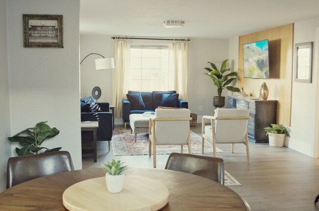 Photo - 2920 SW Western Blvd Unit SI ID1624349P