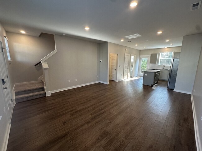 Photo - 1730 Frodo Wy