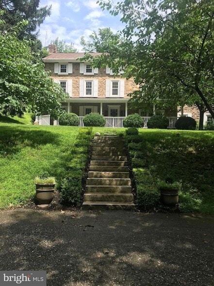 Photo - 465 Clothier Springs Rd