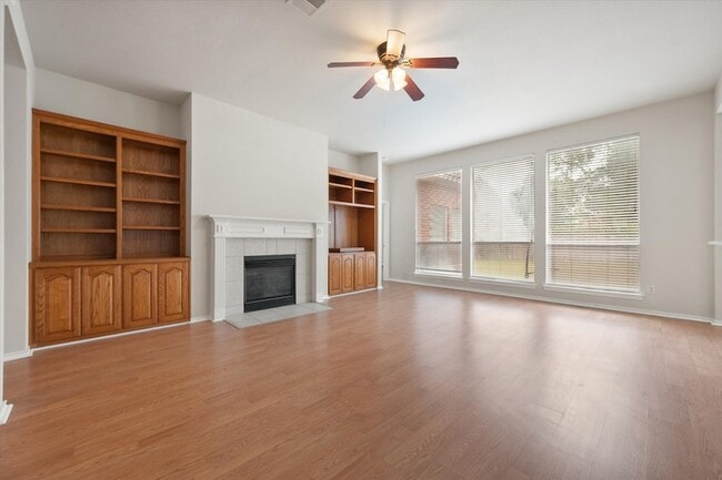 Photo - 6103 Sea Island Trail