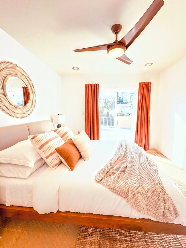 Photo - 2565 Pinewood St Unit ID1383639P