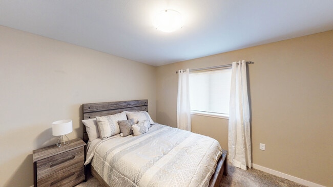 Spacious Bedroom - Hillcrest Heights Apartments