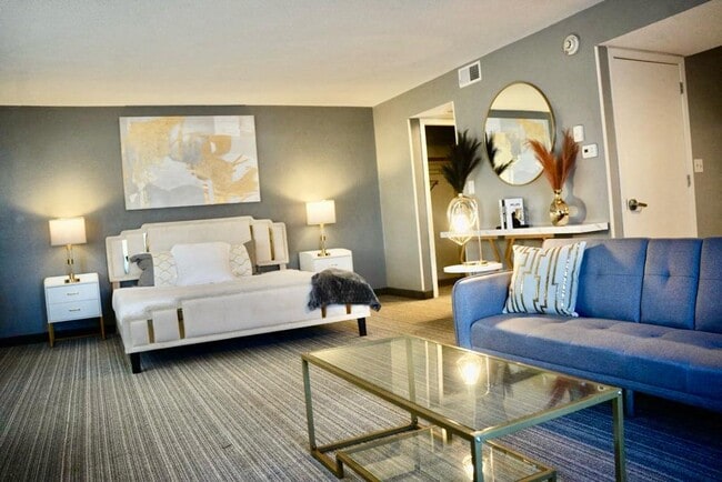 Building Photo - The Haven at Highland