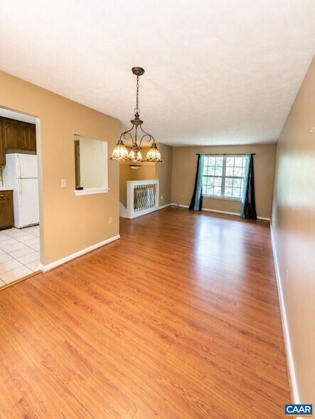 Photo - 330 Wood Dr