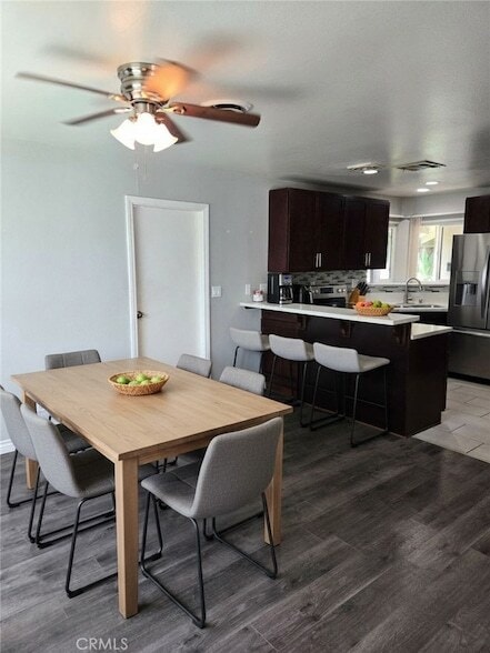 Photo - 9321 Salem Ave