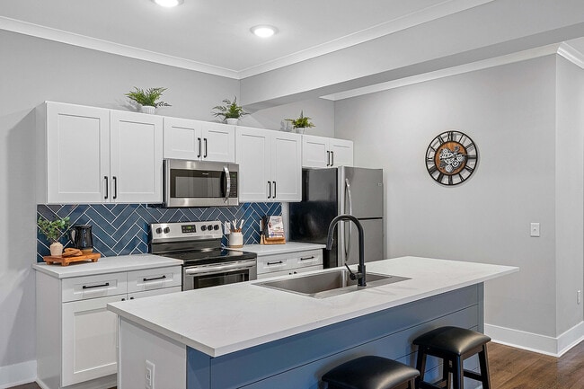 Photo - Pointe Grand on Main