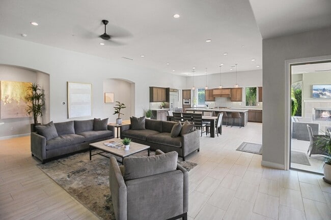 Photo - 55100 Autumn Valley Ct