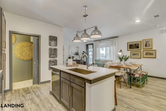 Photo - 3001 Crockett St Unit 1332