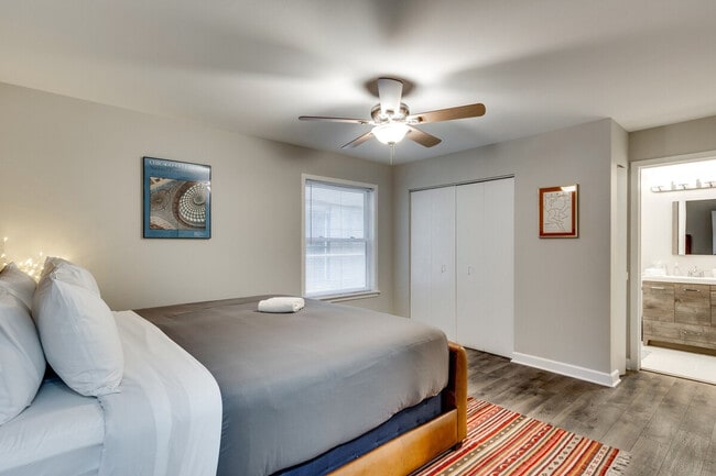 Photo - 226 S Hoyne Ave Unit ID1255624P