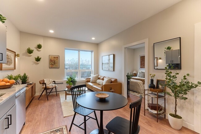 Lofts on the Levee - Lofts on the Levee