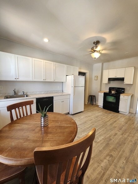 Photo - 458 Hillside Ave