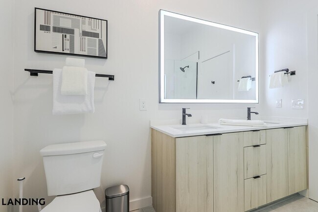 Photo - 2623 Keene St Unit 560