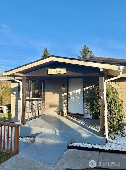 Photo - 1149 Sherman Ave