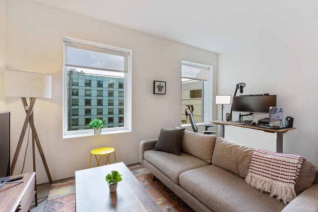 Photo - 18 10th St Unit SI FL8-ID278475P