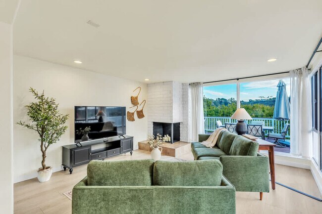 Photo - 4853 Twain Ave Unit ID1351684P