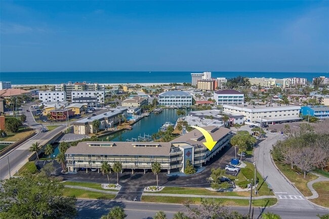 Building Photo - 11650 Capri Cir S Unit 105