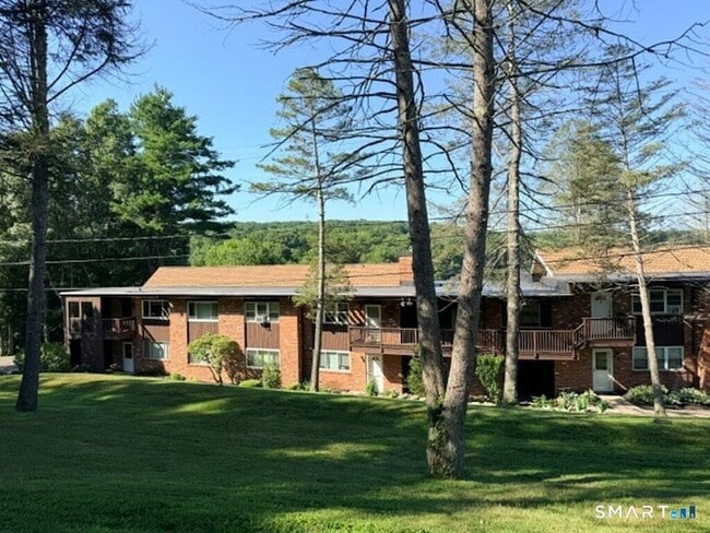 Building Photo - 264 Lyman Rd