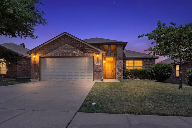 Photo - 416 Prescott Ln