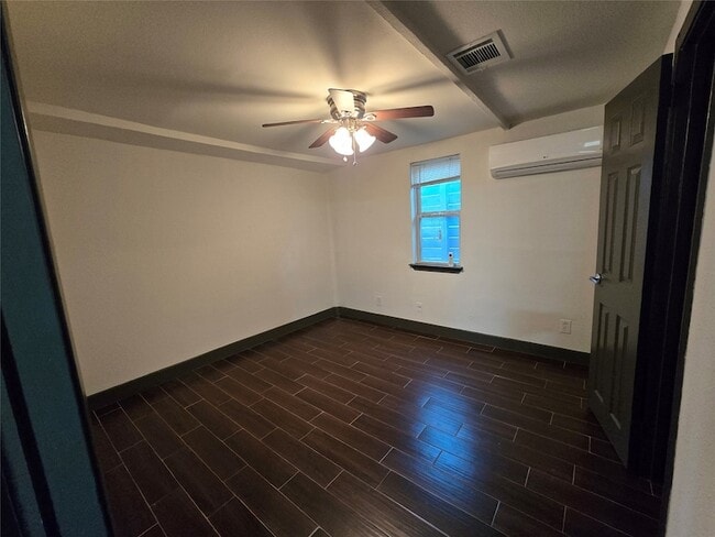 Photo - 1501 Asbury St Unit B