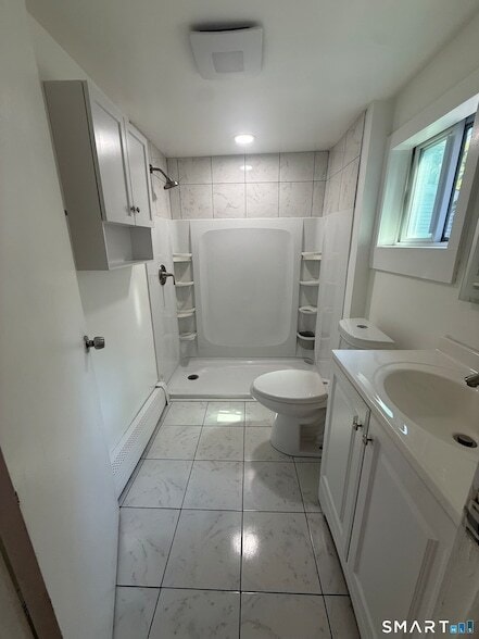 Photo - 172 Dekalb Ave