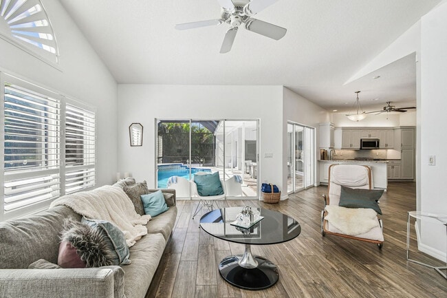 Photo - 423 Bellini Cir Unit SI ID1590859P