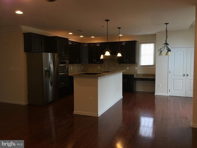 Photo - 43165 Barnstead Dr