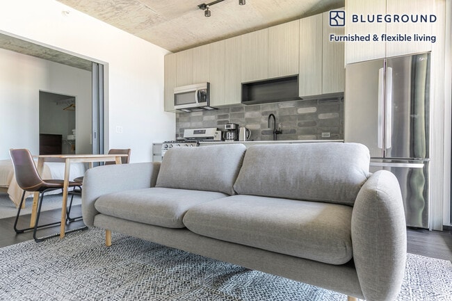 Photo - 1454 W Randolph St Unit FL9-ID1306