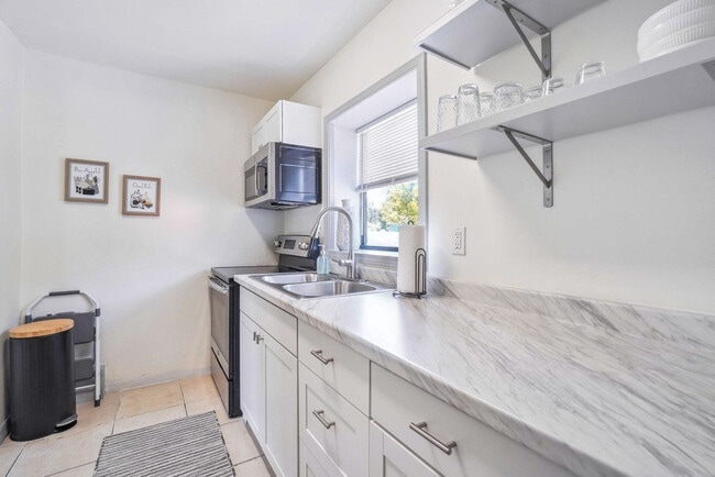 Photo - 662 Callahan St Unit SI ID1545989P