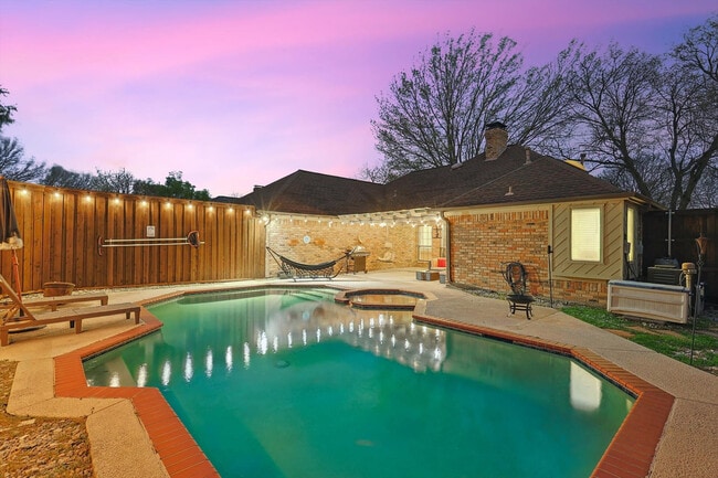 Photo - 609 Arbor Creek Dr Unit ID1056421P