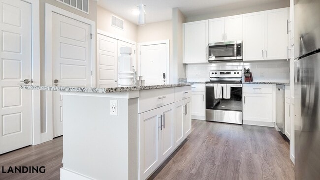 Photo - 3060 Southcreek Blvd Unit 9-206