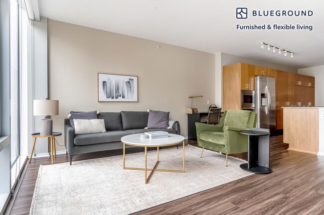 Photo - 200 E Illinois St Unit FL14-ID879