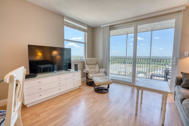 Photo - 5800 Bonita Beach Rd SW Unit SI FL7-ID1226383P