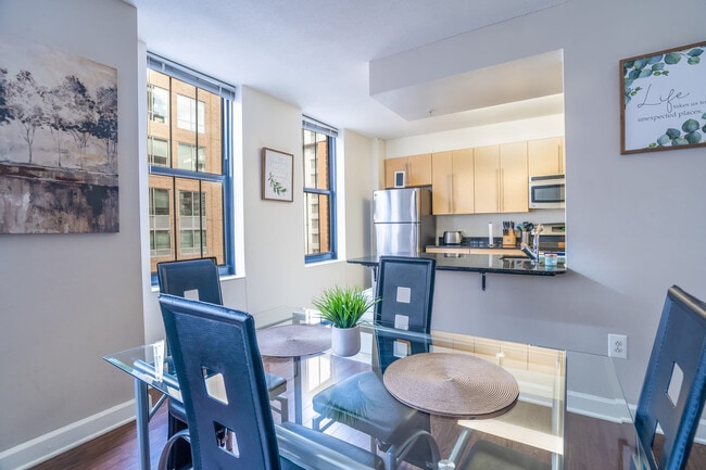 Photo - 301-499-499 President St Unit ID1013815P