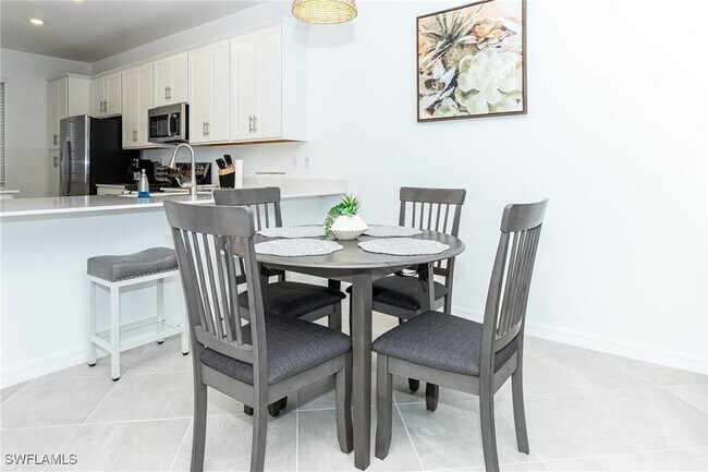 Photo - 5583 Double Eagle Cir Unit 4143