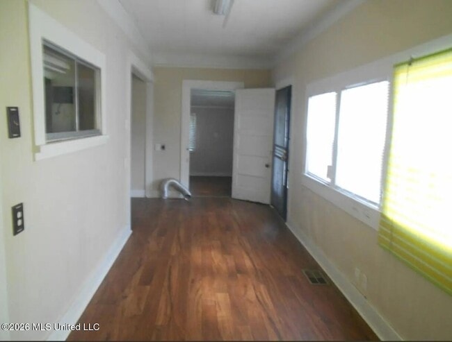 Photo - 8009 McComb Hville Rd