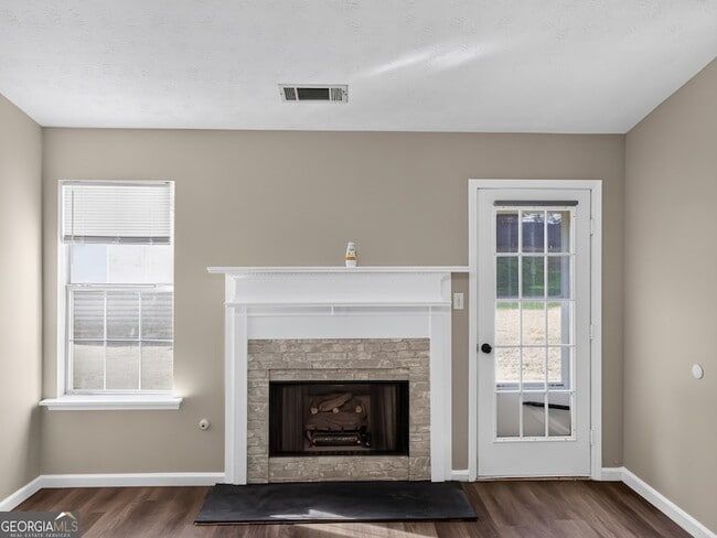 Photo - 22 Canterbury Dr