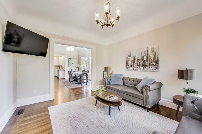 Photo - 2207 E 21st St Unit ID1259137P