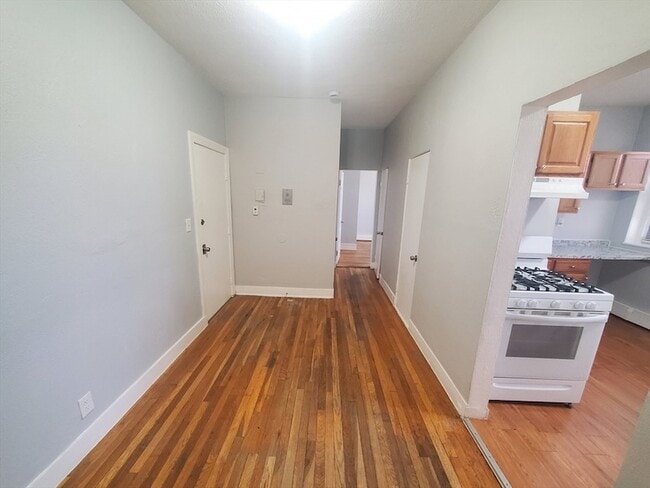 Photo - 10 Abbotsford St Unit 9